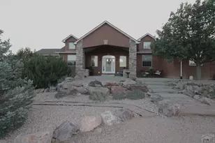 1643 N Gill Dr, Pueblo West, CO 81007 - Photo 63