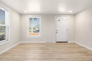 2002 W 15th St, Pueblo, CO 81003 - Photo 11