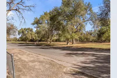 2002 W 15th St, Pueblo, CO 81003 - Photo 7