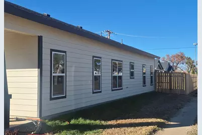 535 Moore Ave, Las Animas, CO 81054 - Photo 3