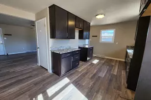 28 Stanford Ave, Pueblo, CO 81005 - Photo 3