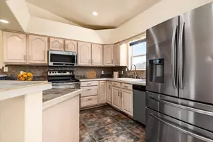 790 S Lone Cowboy Dr, Pueblo West, CO 81007 - Photo 9