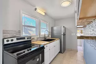 1925 E 9th St, Pueblo, CO 81001 - Photo 13