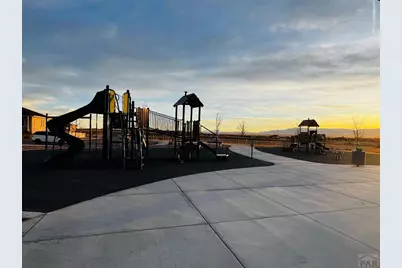 1906 Cuchara, Pueblo, CO 81001 - Photo 57