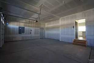 1906 Cuchara, Pueblo, CO 81001 - Photo 47