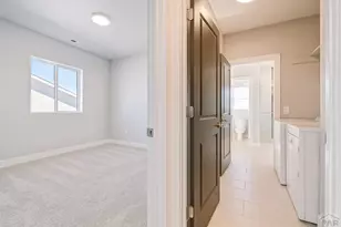 1906 Cuchara, Pueblo, CO 81001 - Photo 29