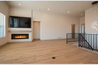 1910 Cuchara, Pueblo, CO 81001 - Photo 9