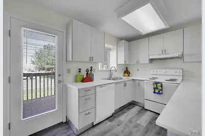 6737 Overland, Colorado Springs, CO 80919 - Photo 5