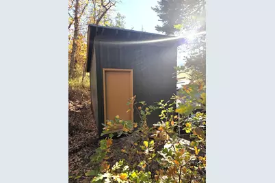 8890 S Pine Dr, Beulah, CO 81023 - Photo 9