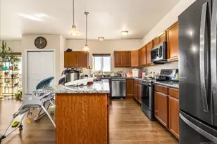 5824 Mark Twain Ln, Pueblo, CO 81008 - Photo 17