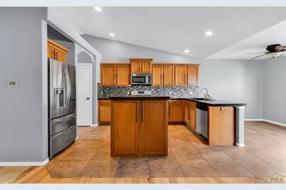 2327 Crestwood Ln, Pueblo, CO 81008 - Photo 13