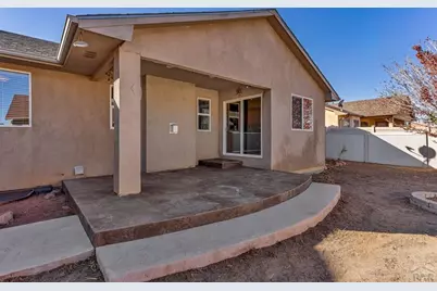 2327 Crestwood Ln, Pueblo, CO 81008 - Photo 39