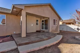 2327 Crestwood Ln, Pueblo, CO 81008 - Photo 39