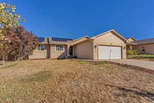 2327 Crestwood Ln, Pueblo, CO 81008 - Photo 1