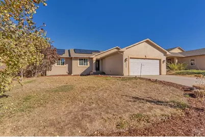 2327 Crestwood Ln, Pueblo, CO 81008 - Photo 3