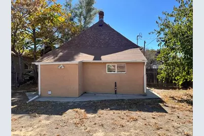 1111 E 6th St, Pueblo, CO 81001 - Photo 5