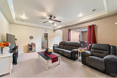 1037 W Desert Sage Dr, Pueblo West, CO 81007 - Photo 5