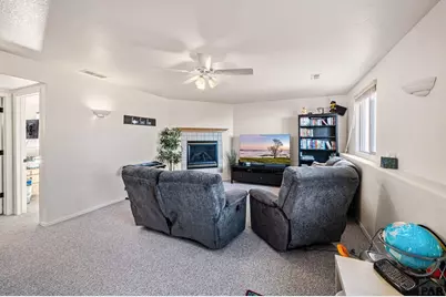 288 W Calle De Camelia Dr, Pueblo West, CO 81007 - Photo 17