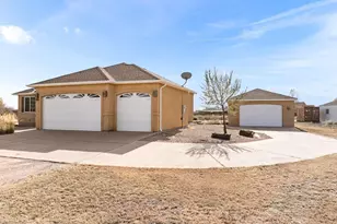 982 W Caliente Dr, Pueblo West, CO 81007 - Photo 39