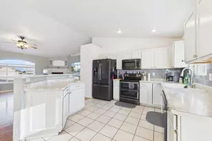 1253 N Stratton Dr, Pueblo West, CO 81007 - Photo 11