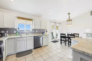 1253 N Stratton Dr, Pueblo West, CO 81007 - Photo 9