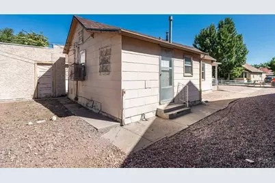 1121 Egan Ave, Pueblo, CO 81006 - Photo 15