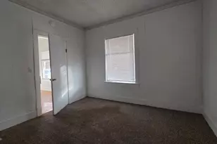 1213 E 11th St, Pueblo, CO 81001 - Photo 9