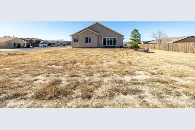 395 W Coral, Pueblo, CO 81007 - Photo 29