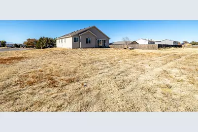 395 W Coral, Pueblo, CO 81007 - Photo 31