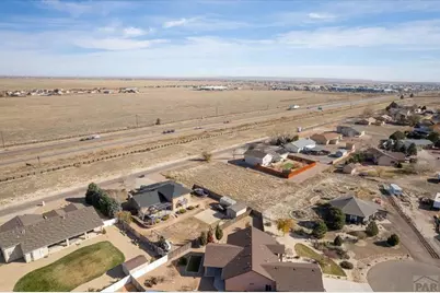 296 W Calle De Camelia Dr, Pueblo West, CO 81007 - Photo 3