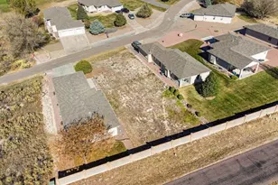 476 S Soaring Eagle Dr, Pueblo West, CO 81007 - Photo 1