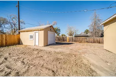2411 N Elizabeth St, Pueblo, CO 81003 - Photo 33