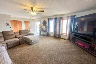 910 S 10th St, Lamar, CO 81052 - Photo 9