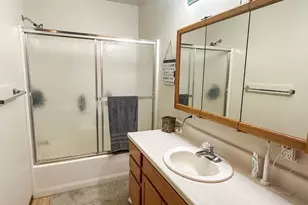 910 S 10th St, Lamar, CO 81052 - Photo 17