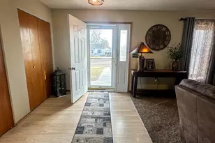 910 S 10th St, Lamar, CO 81052 - Photo 3