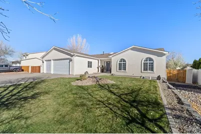 190 S Circle Dr, Pueblo West, CO 81007 - Photo 37