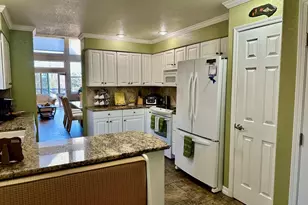 4402 Turnberry Crescent, Pueblo, CO 81001 - Photo 9