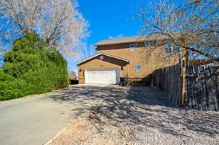 490 W Fairway Dr, Pueblo West, CO 81007 - Photo 5