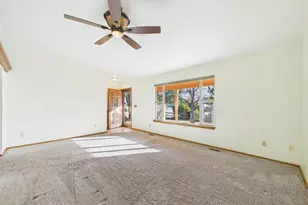 21 S Golfwood Dr W, Pueblo West, CO 81007 - Photo 5