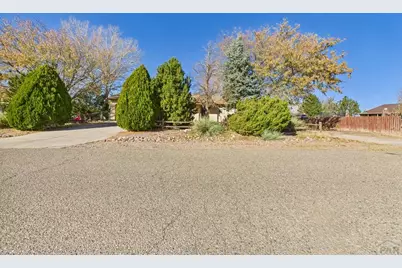 21 S Golfwood Dr W, Pueblo West, CO 81007 - Photo 37