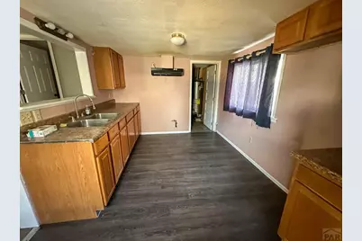 523 E Parmenter, Lamar, CO 81052 - Photo 3