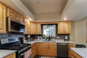 938 N Gantts Fort Ave, Pueblo West, CO 81007 - Photo 7