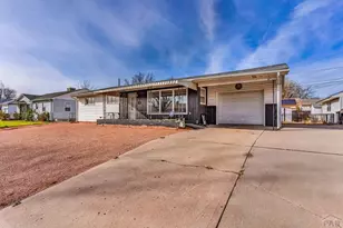 312 Kenwood Dr, Pueblo, CO 81004 - Photo 3