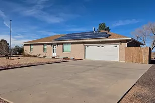 633 N Iliff Dr, Pueblo West, CO 81007 - Photo 1