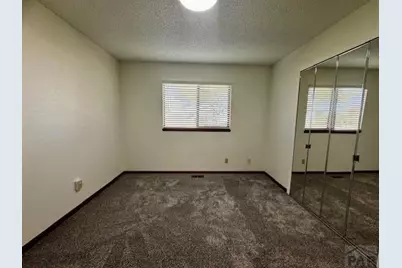 2101 Chautard Dr, Pueblo, CO 81005 - Photo 15