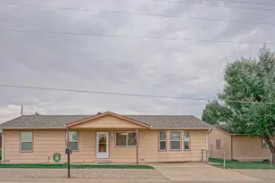800 W Spruce St, Walsenburg, CO 81089 - Photo 3