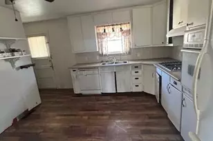 540 Ardath Ln, Pueblo, CO 81005 - Photo 9