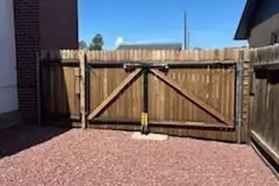 2130 Oakwood Ln, Pueblo, CO 81005 - Photo 3