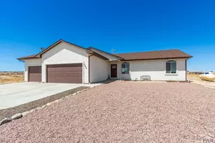 1075 E Buffalo Bill Ln, Pueblo West, CO 81007 - Photo 3