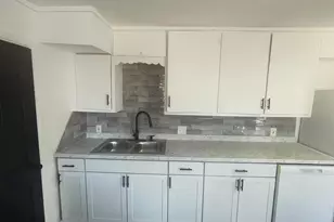 207 Spring St, Pueblo, CO 81003 - Photo 3